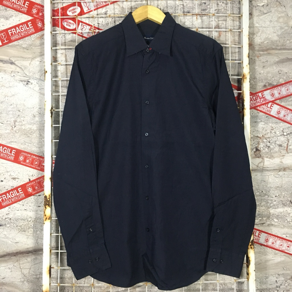 Kemeja Massimo Dutti Navy Original Second Brand Size L . 05927