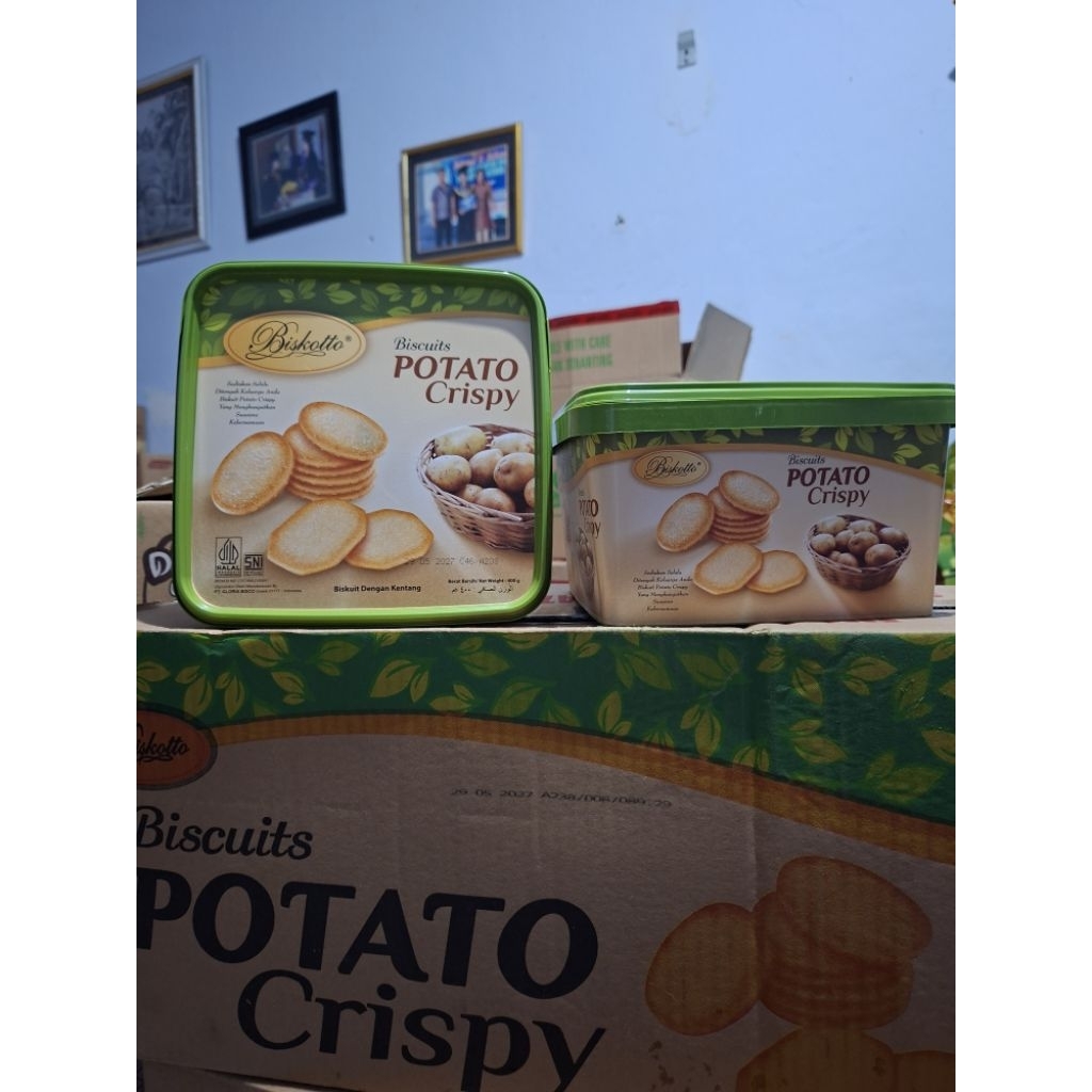 BISKOTTO POTATO PLASTIK KOTAK