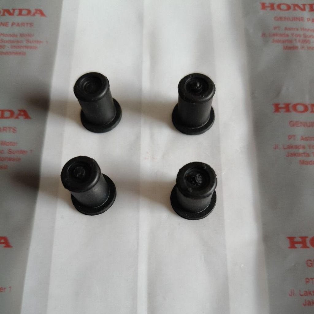 Mur Karet Dudukan Baut Visor CB CBR 150 R CBR 250 R LED TIGER (harga per 4pcs RP 15000 ) original