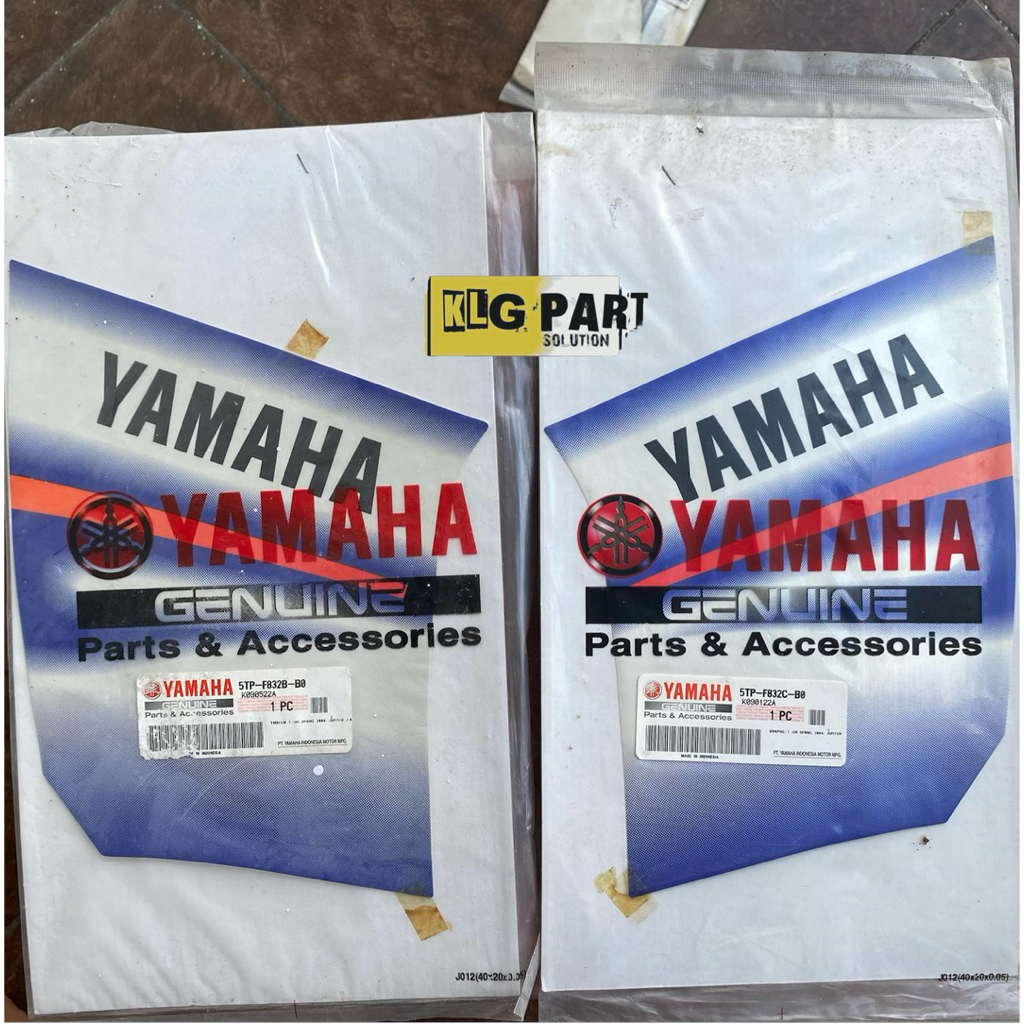 Grafik Striping Stiker Lis Yamaha Jupiter Z  CW 2004 2005 2006 Biru Putih Bagian Sayap Luar Kanan Ki