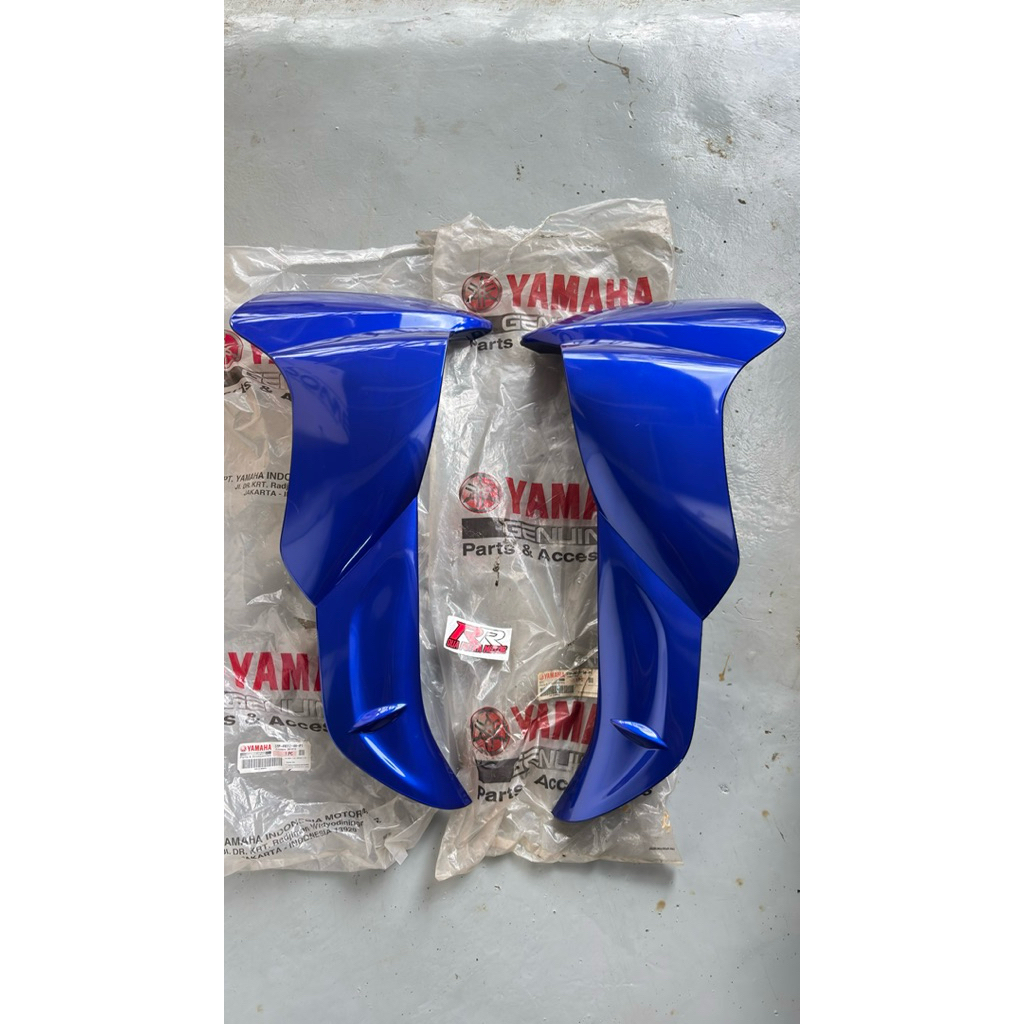 Cover leksil leghsield sayap depan luar original ori yamaha jupiter z burhan buek biru 5TP