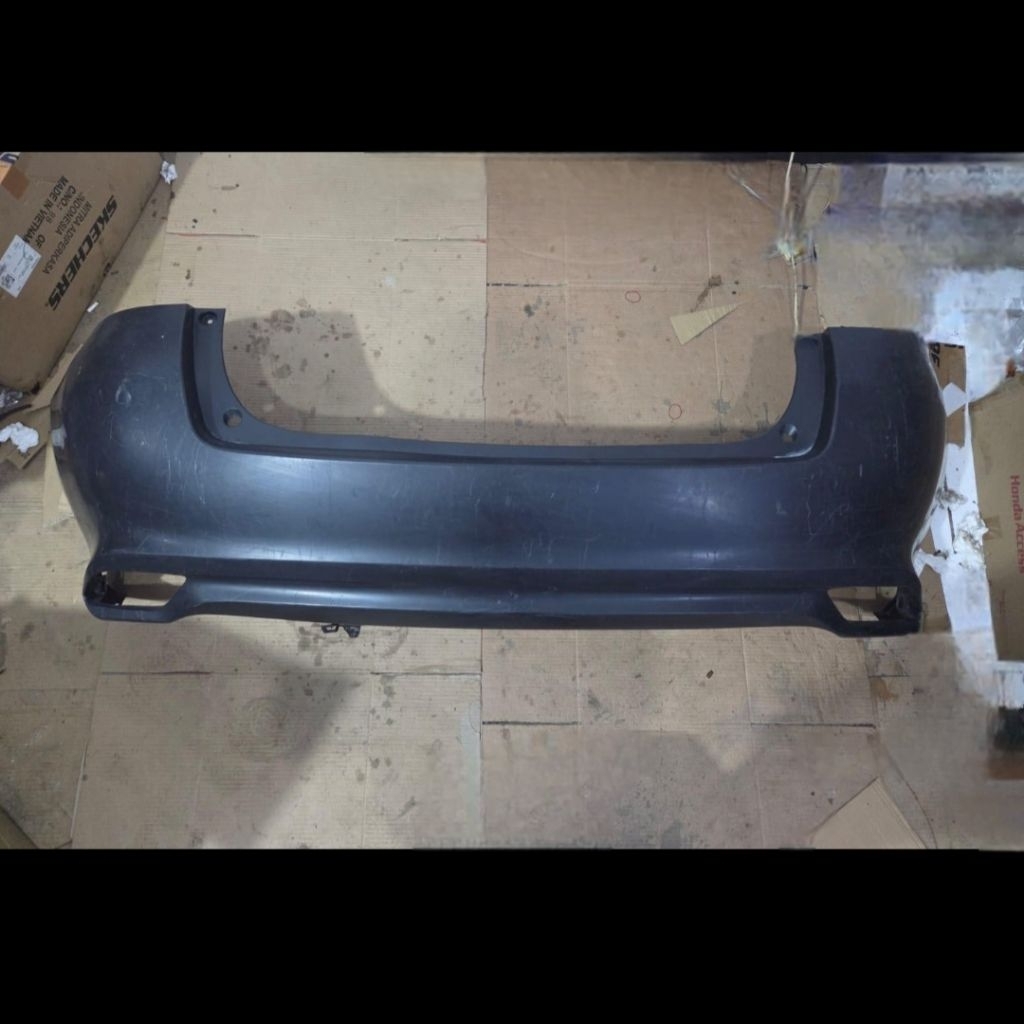 Bumper / bemper belakang mobil Toyota Vios Limo Gen2 2008 - 2012