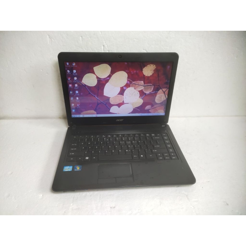 Laptop Acer TravelMate P243 core i5 ivy(B195)