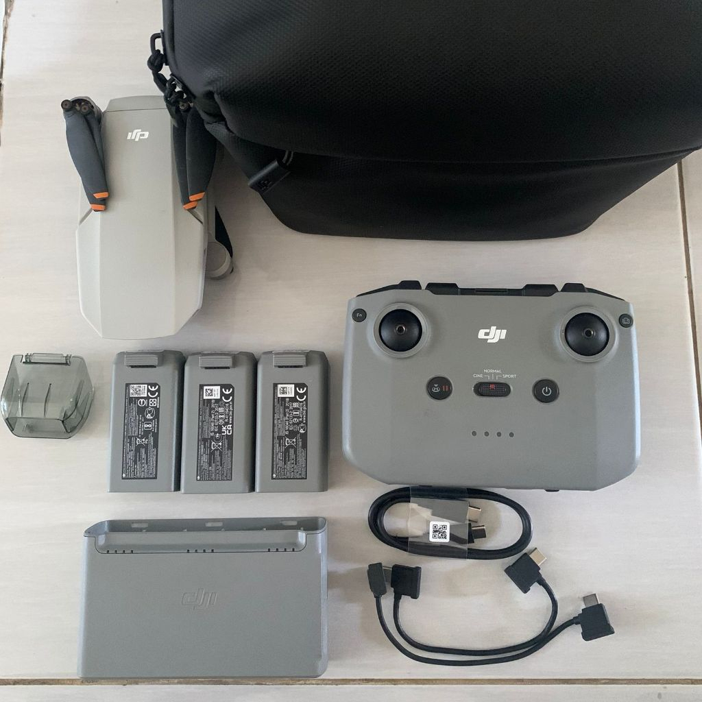 DJI Mini 2 SE Fly More Combo Bundle Original Drone Second Kamera 2.7K