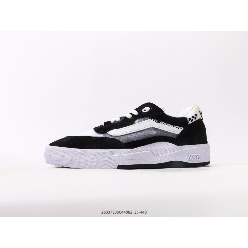 Os Wayvee Black True White