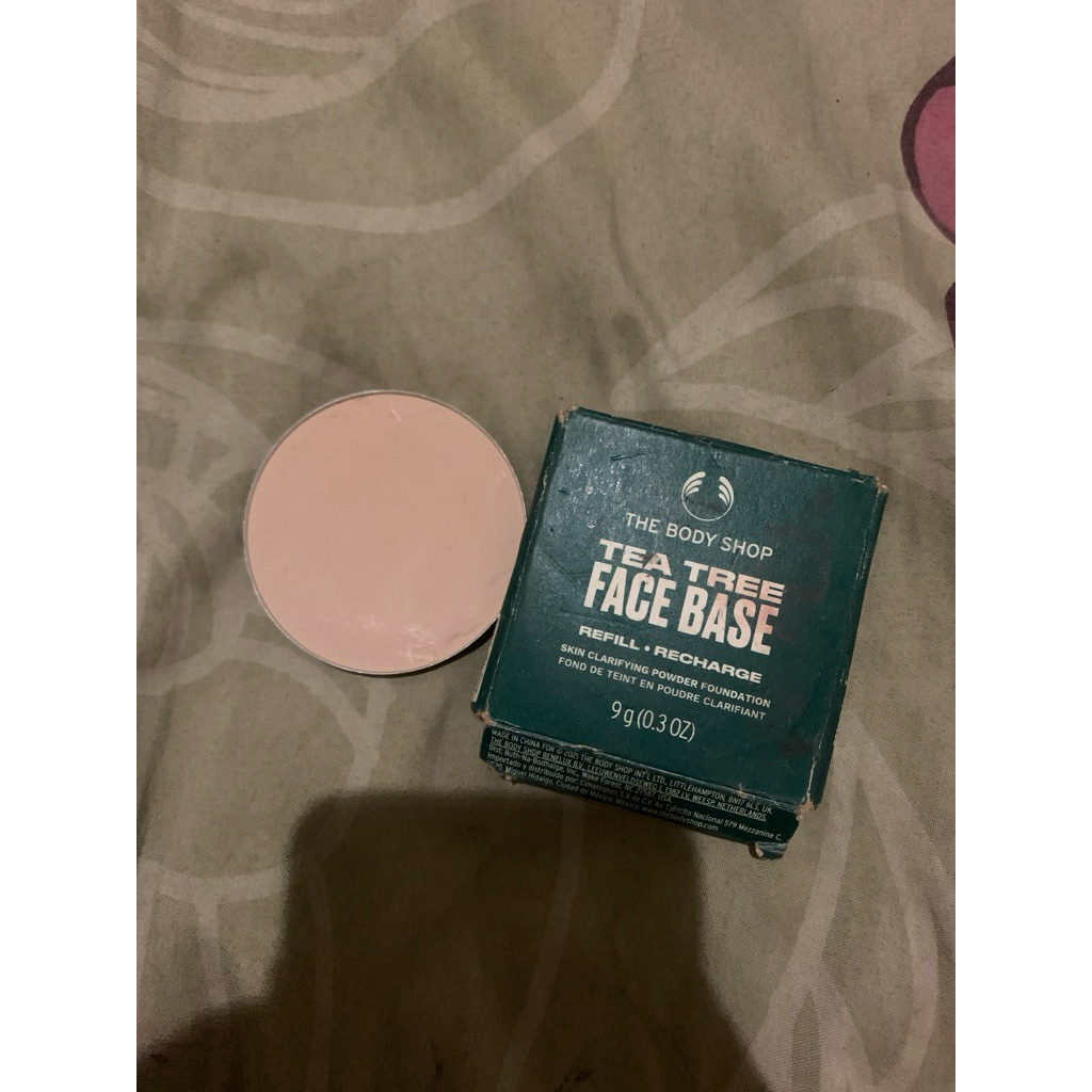 the body shop tea tree face base refill shade medium 2N