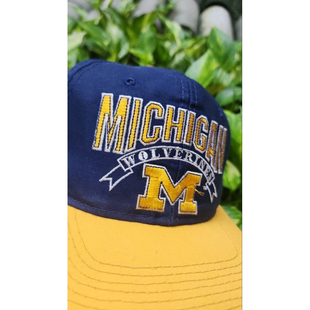 topi vintage Michigan Wolverines - The Game