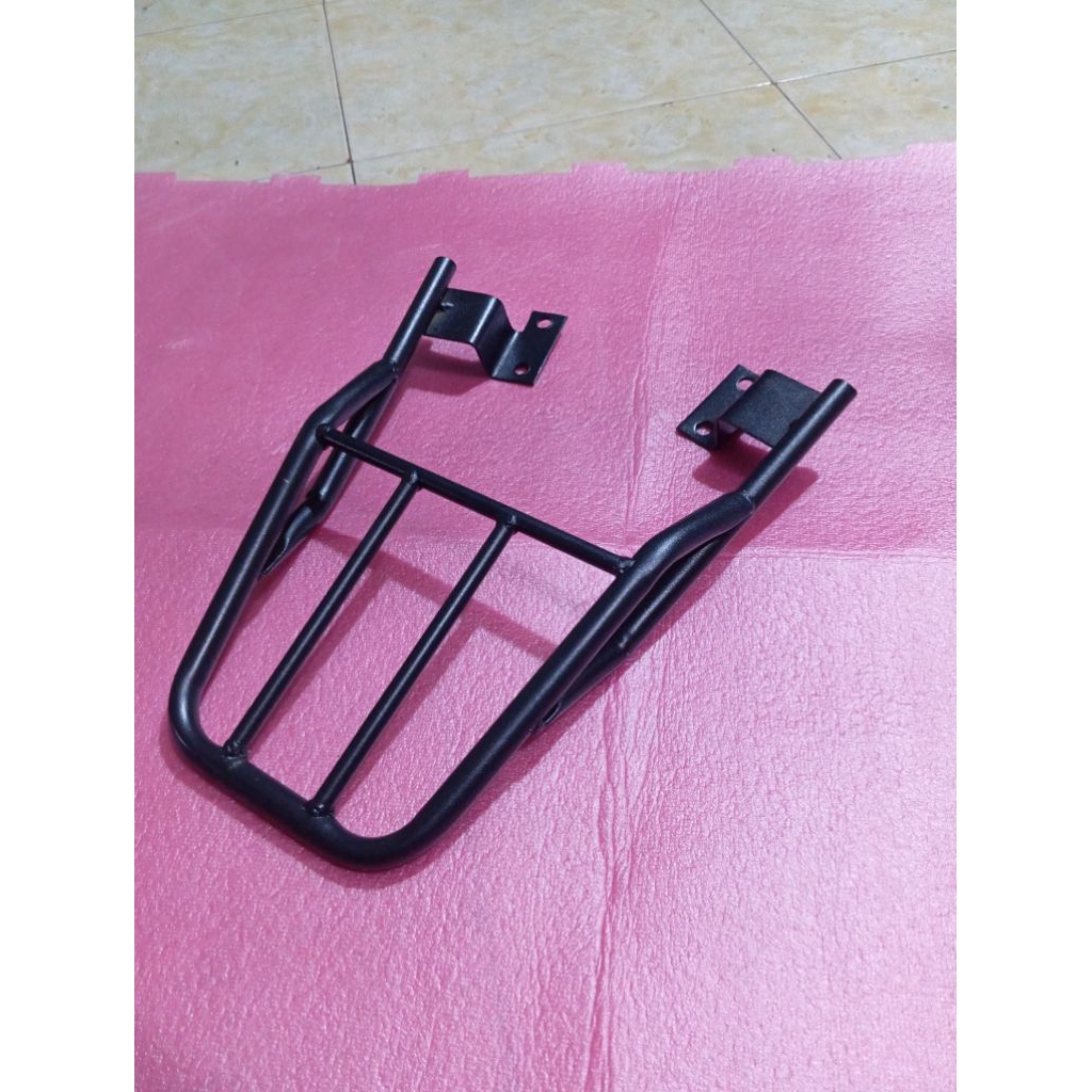 BEHEL BREKET BOX MUDIK MOTOR MIO SOUL CARBU