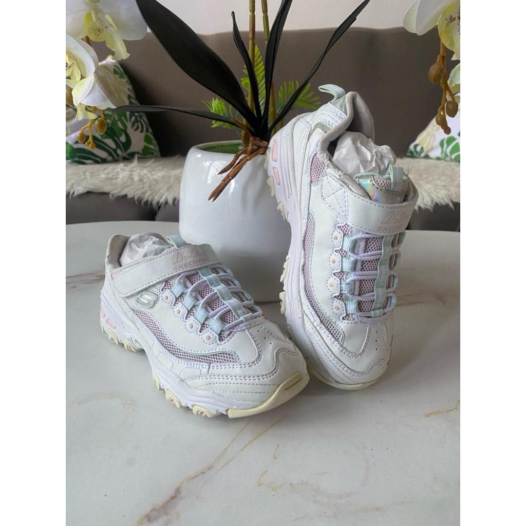 prelove sepatu anak skechers dlite putih pink (size 30)
