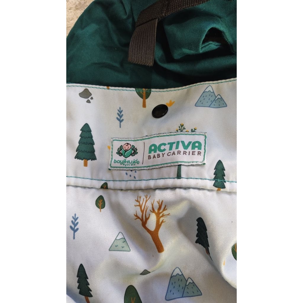Preloved PL BAYIKU. ID ACTIVA MARK II dan CUDDLE ME lite carrier  gendongan bayi ssc