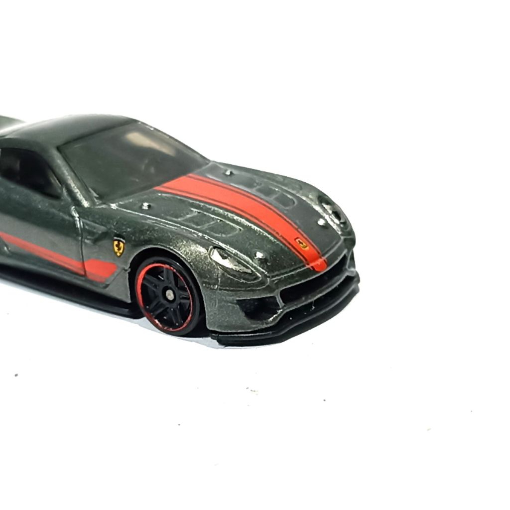 Hot Wheels Reguler Ferrari Loose Mix