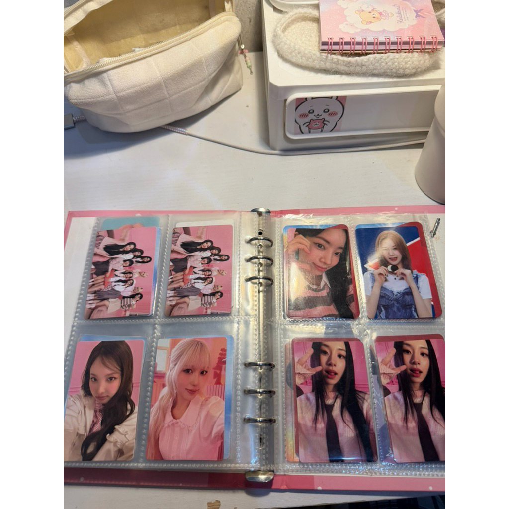 BOLEH NEGO pc photocard twice stray kids itzy blackpink lee minho nabati ultra milk roma kelapa oreo