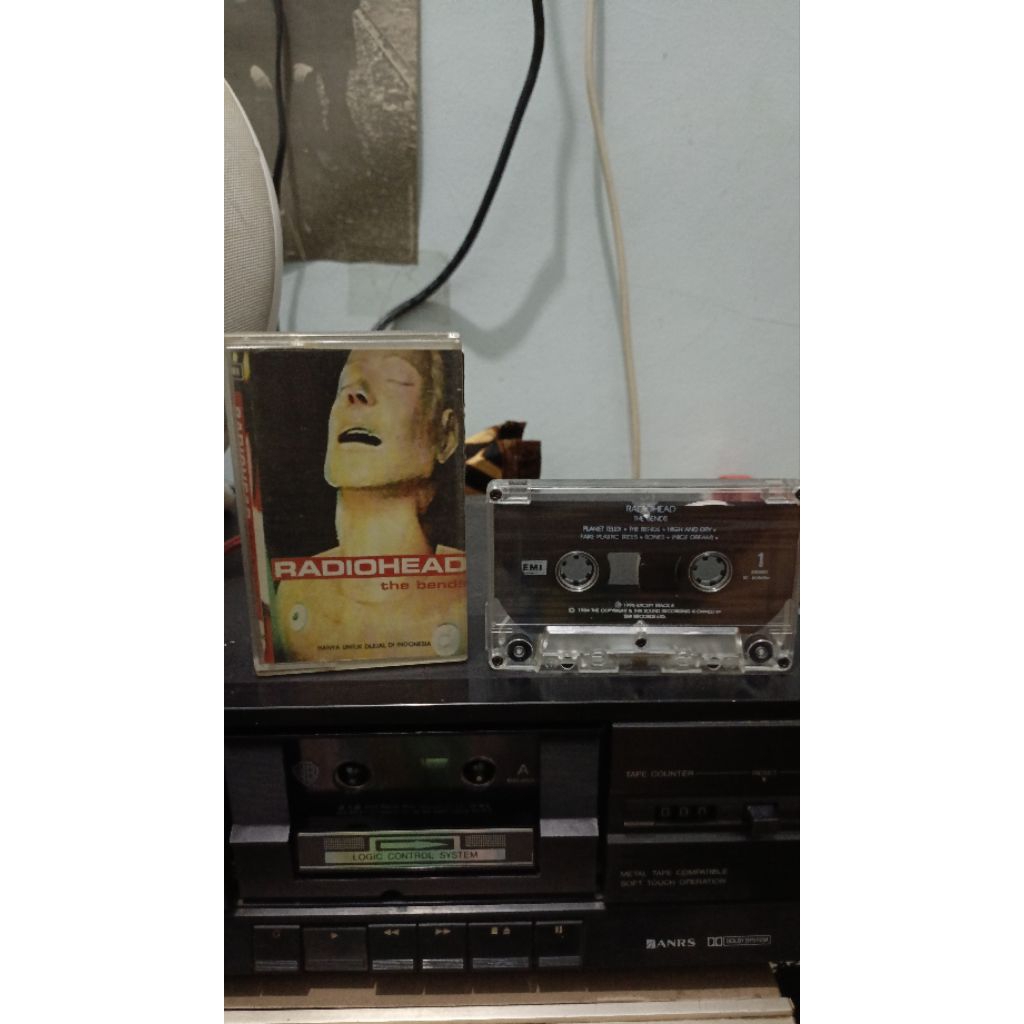 Kaset Radiohead - The Bends