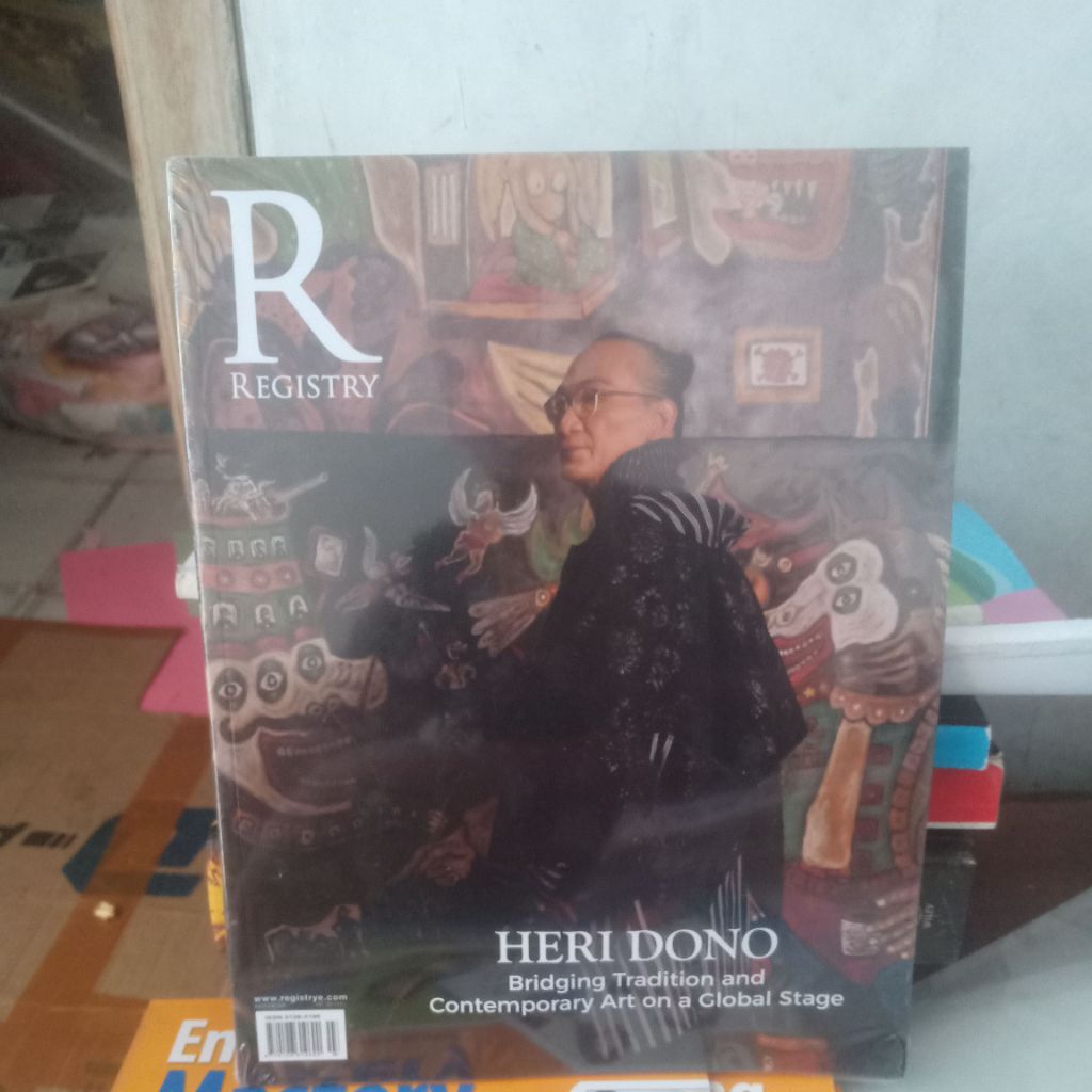 buku Register Heri Dono