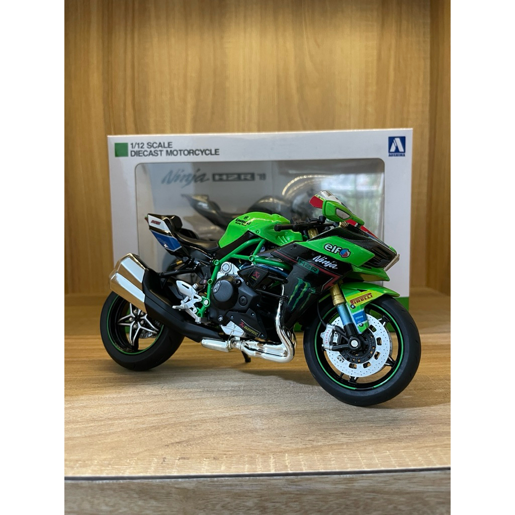 diecast miniatur aoshima motor kawasaki H2  custom skala 1:12