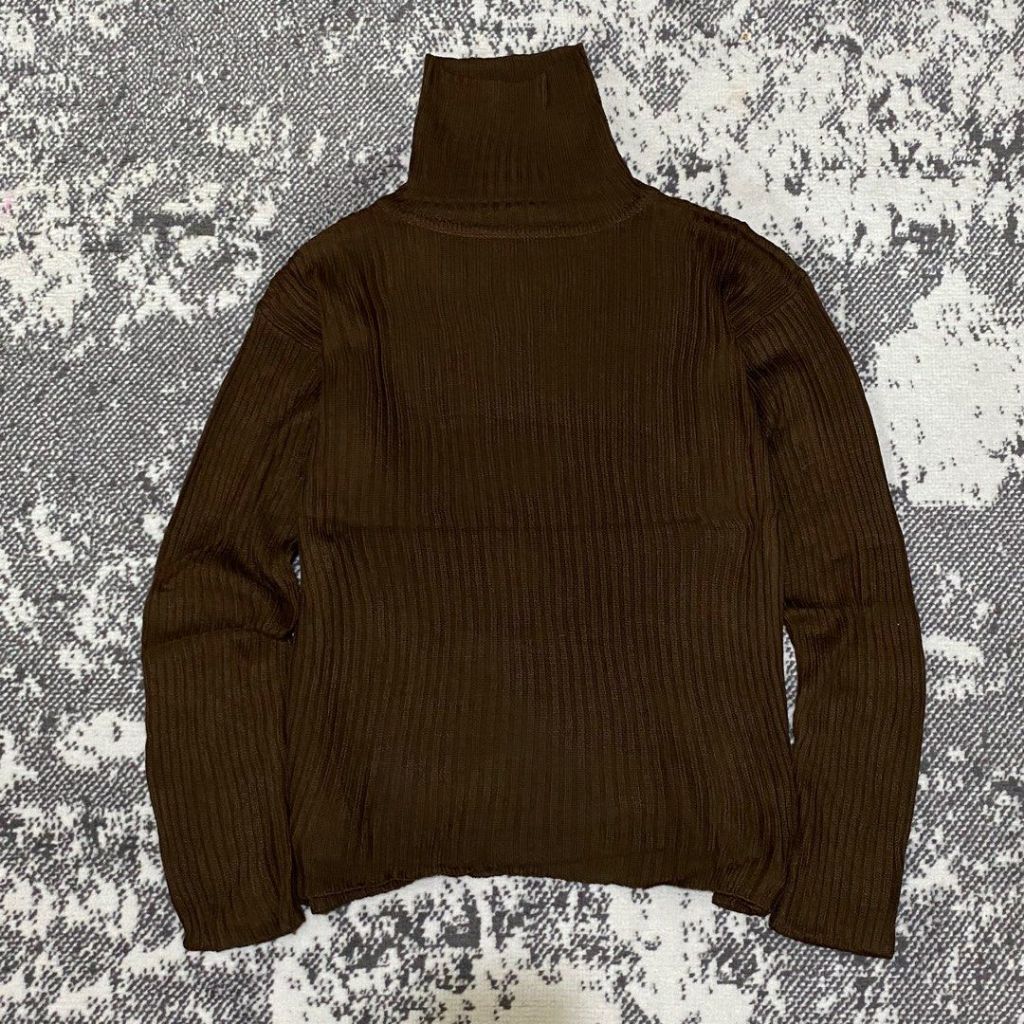 knitwear rollneck uniqlo wanita original