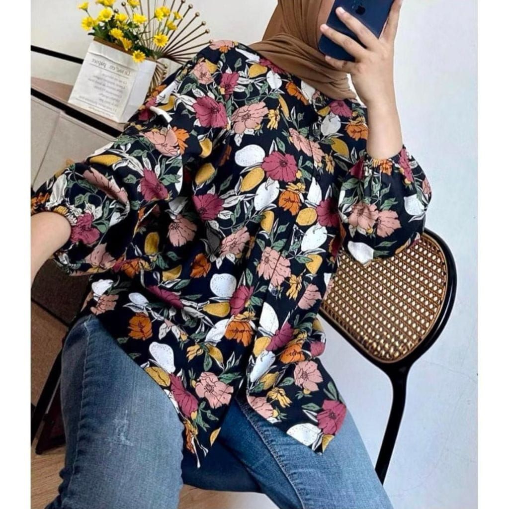 Mireya Blouse Motif Bunga Atasan Wanita Kerut Dada Bahan Rayontwill | Banyak Pilihan Motif Bunga | T