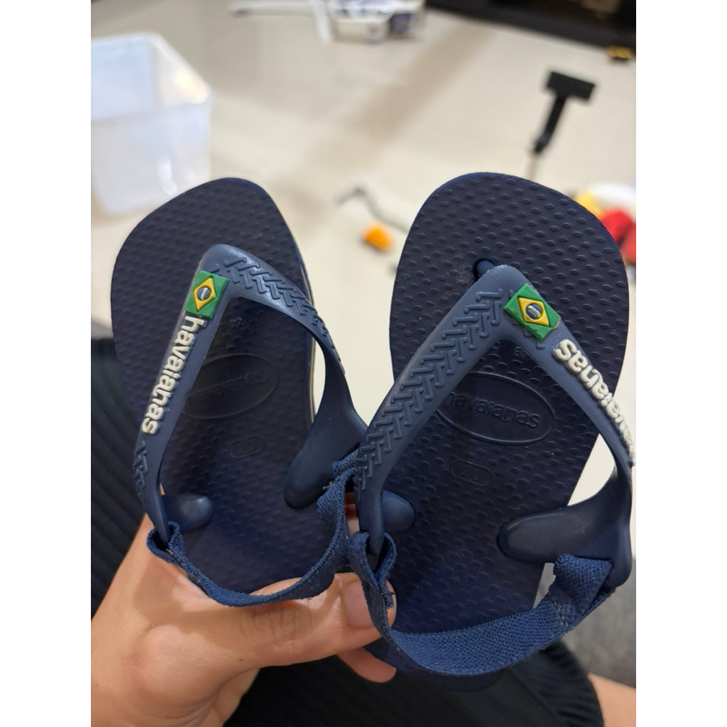 preloved sandal havaianas anak size 20