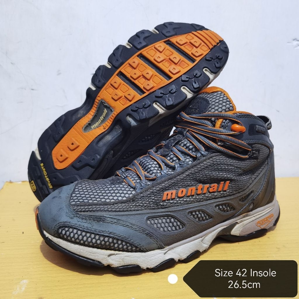 Sepatu MONTRAIL HARDROCK™ MID 09 GTX 42