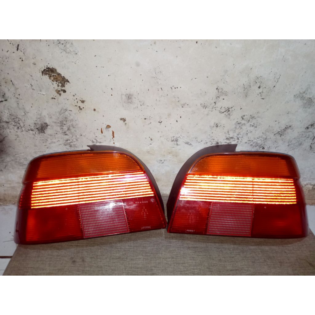 Lampu belakang stoplamp bmw e39 BMW 5 Series (E39) original