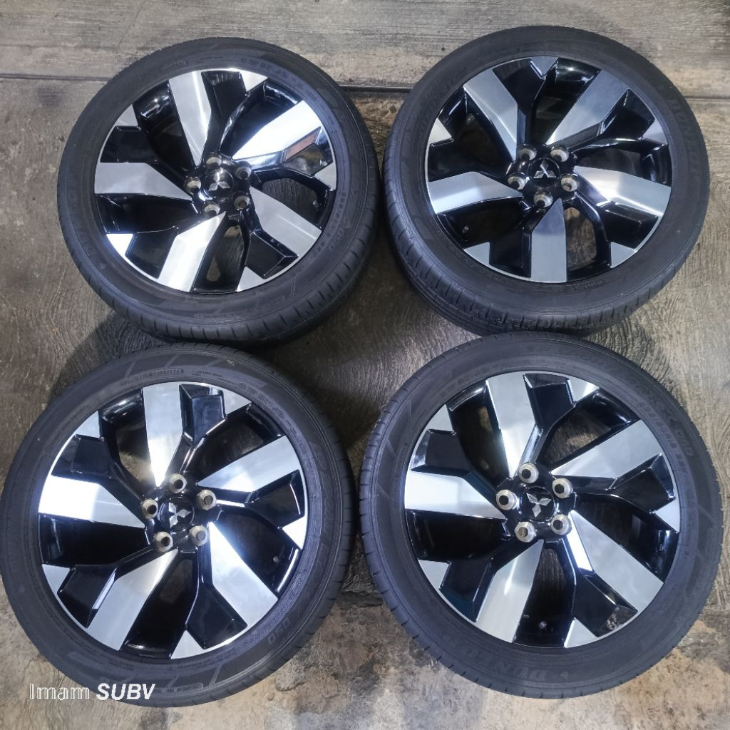 Velg original Destinator R18 Set Ban Dunlop Sportmax 225/50R18