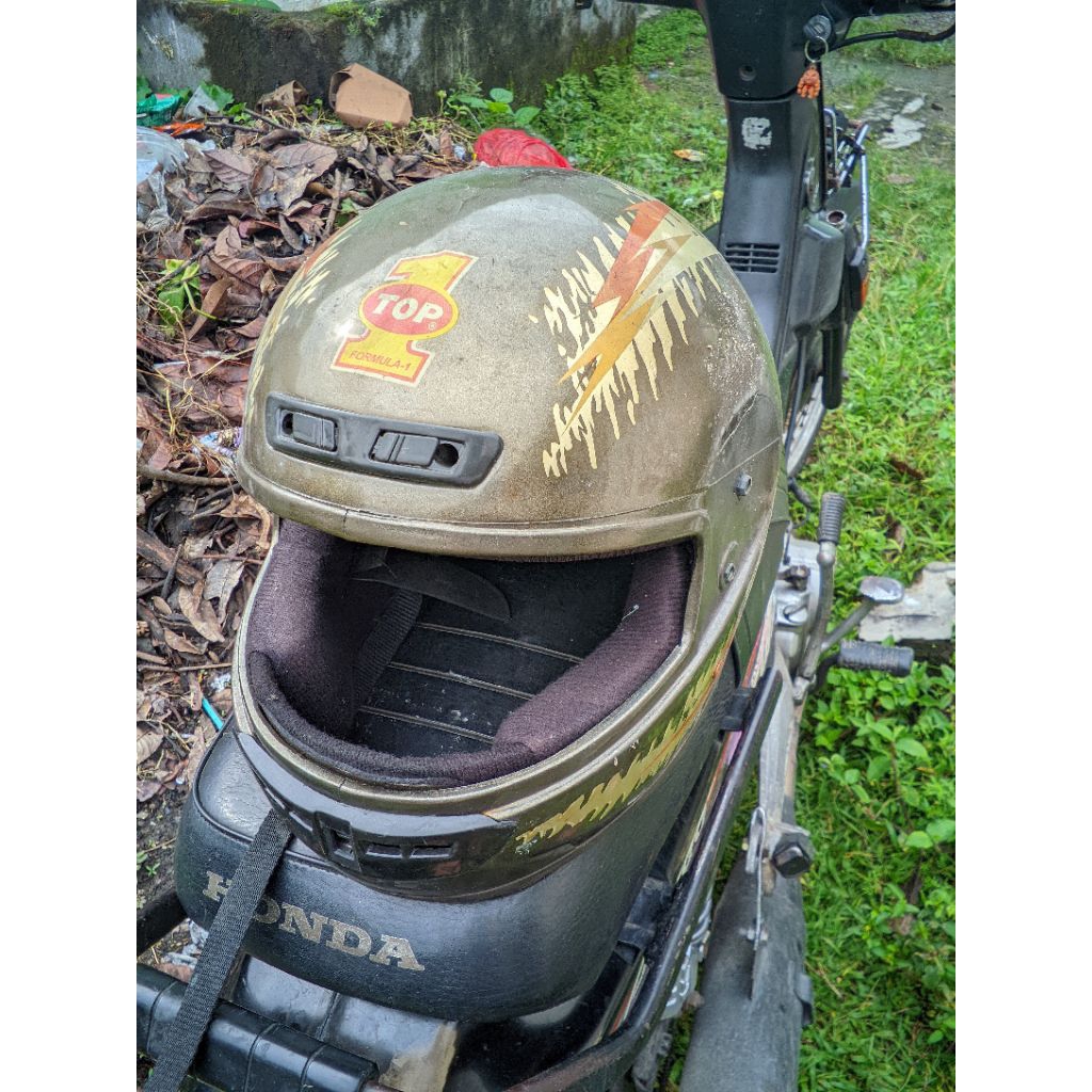 helm jadul top 1 bahan