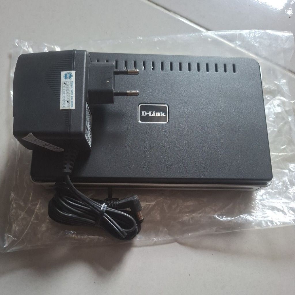 print server D-LINK MODEL DPR-1061