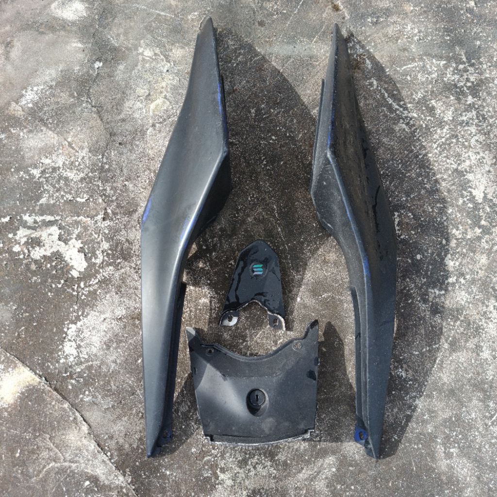 Cover Body Belakang YAMAHA R15v2 Original