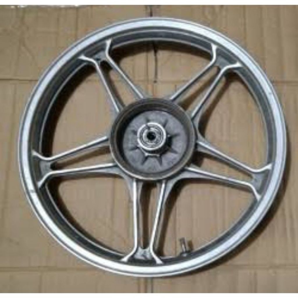 PELK VELG BELAKANG SUZUKI THUNDER 125 ORIGINAL COPOTAN