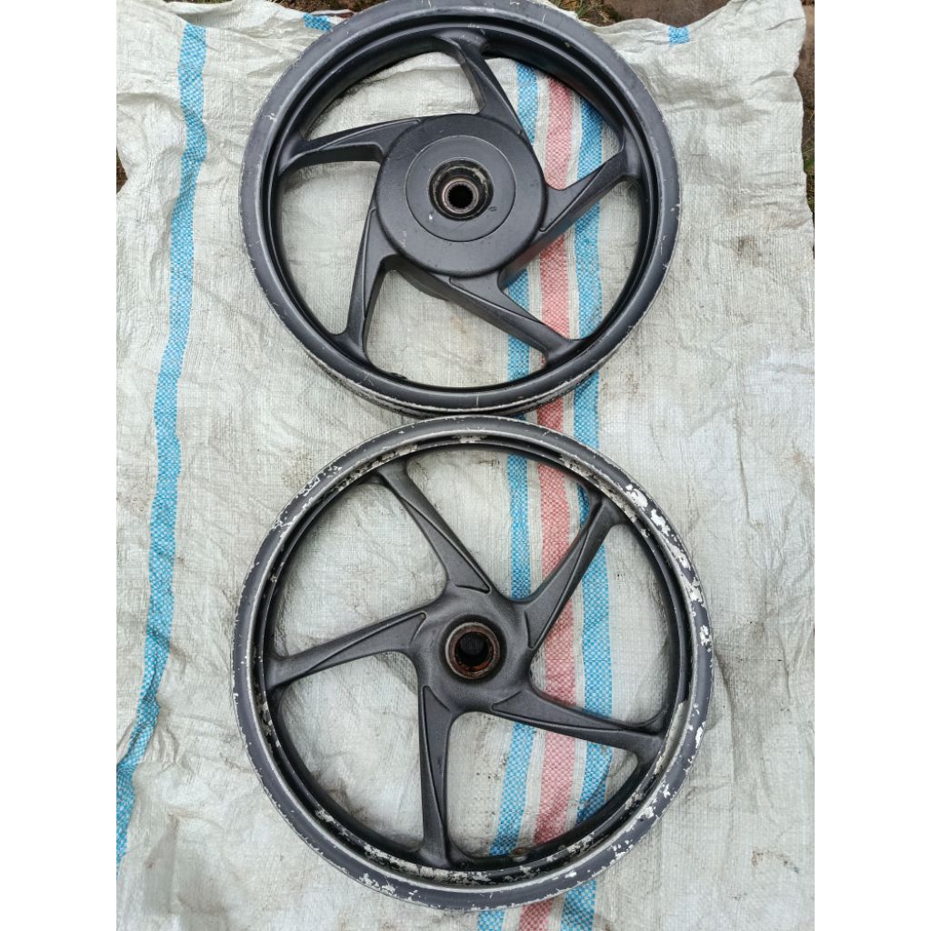 Velg Pelek Depan Belakang Motor Honda Beat Fi Beat Karbu PNP Scopya PNP Spacy PNP Beat Pop