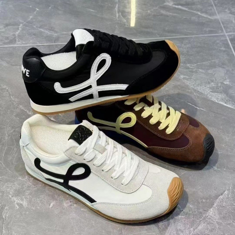 HBD Sepatu Sneakers  Sepatu Olahraga Wanita Kasual Bertali Model Retro Hak Wedges Bergaya Selebriti 