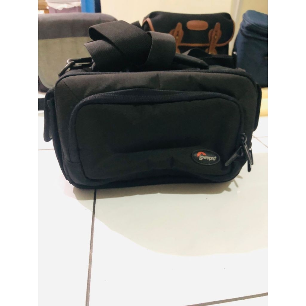 Tas kamera Lowepro