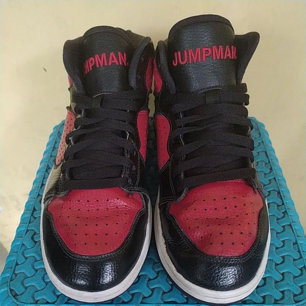 Sepatu Second Nike Air Jordan Jump Man size 42,5 Insole 27 cm