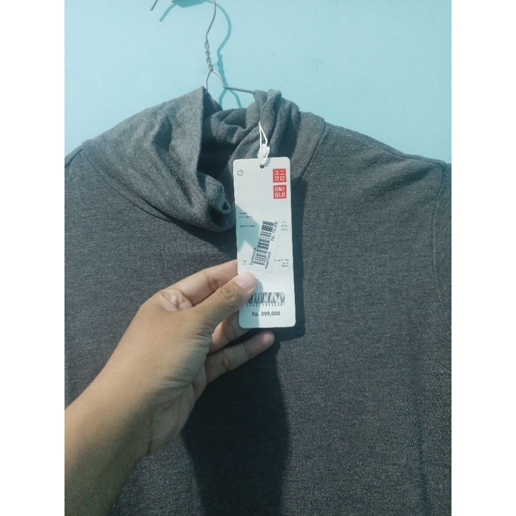 UNIQLO kaos manset