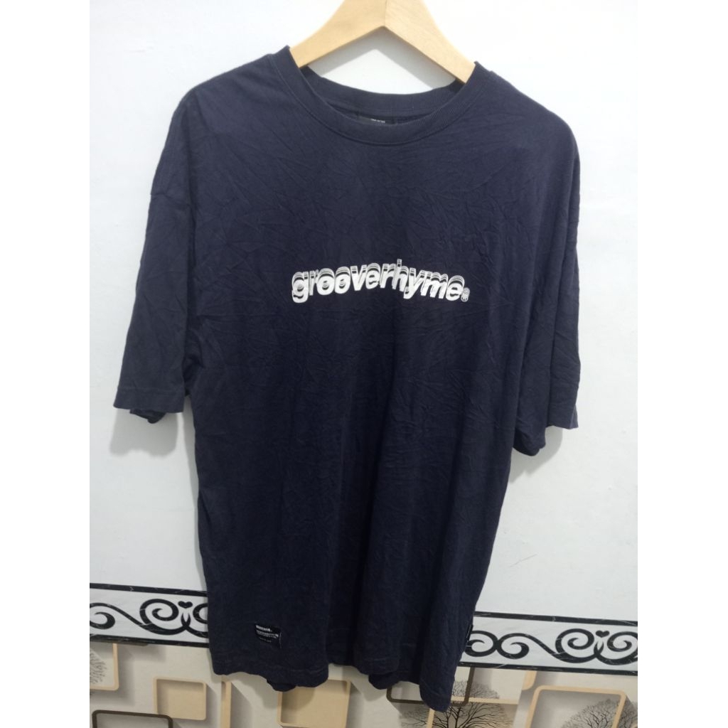 kaos Groverhyme ukuran M