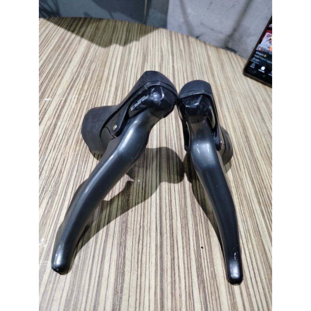 Brifter bekas shimano claris R2000 2x8 Speed