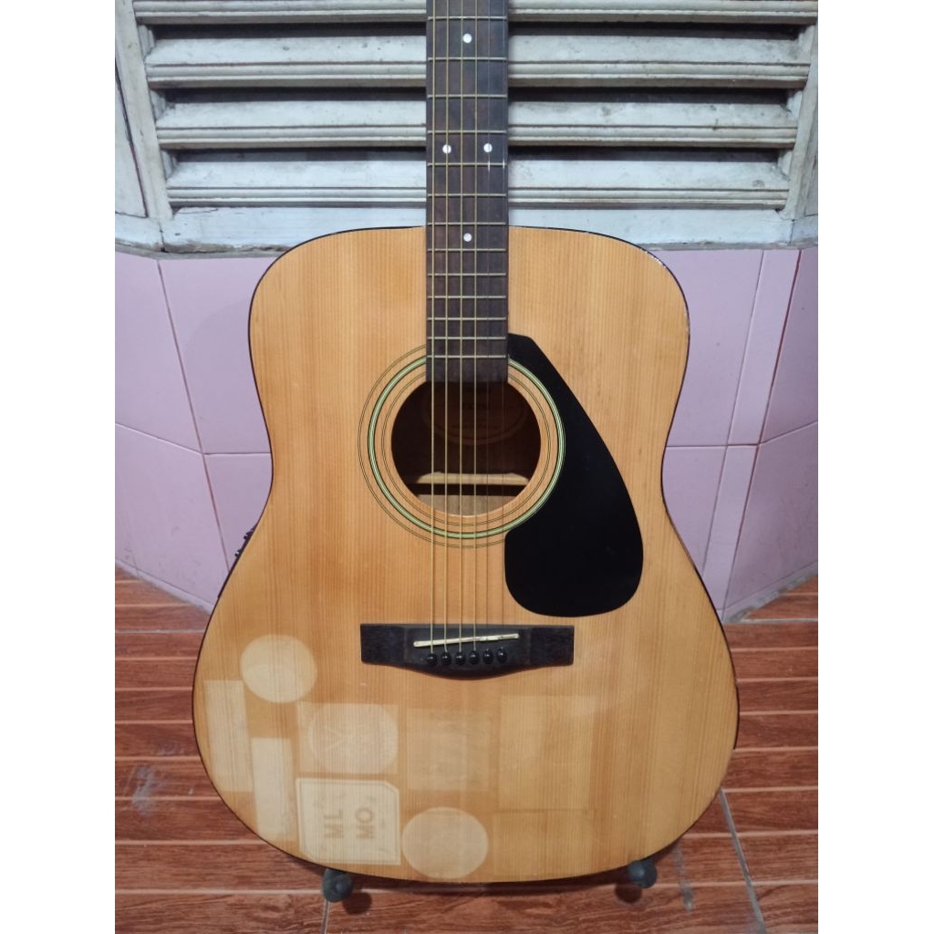 Gitar Akustik Yamaha Fx310 Original (bekas)
