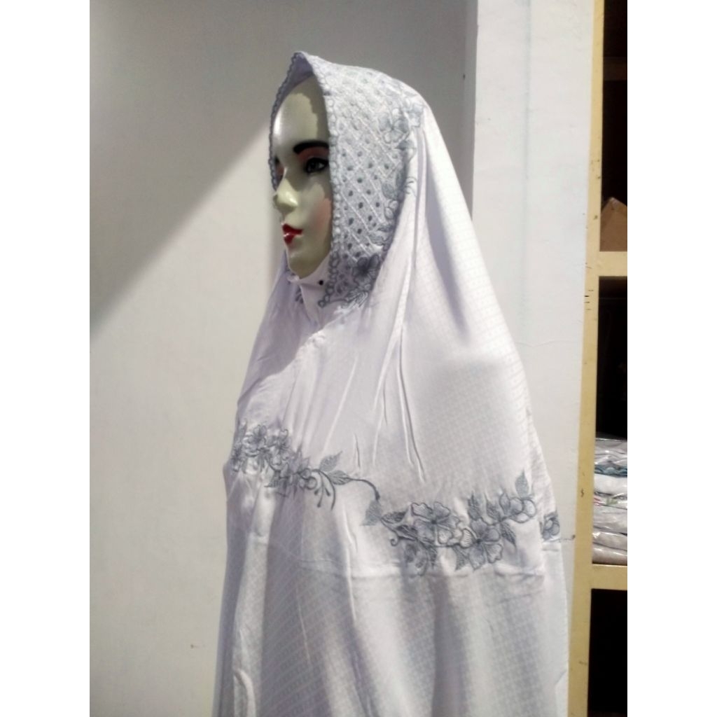 Almukhtar mukena syar'i