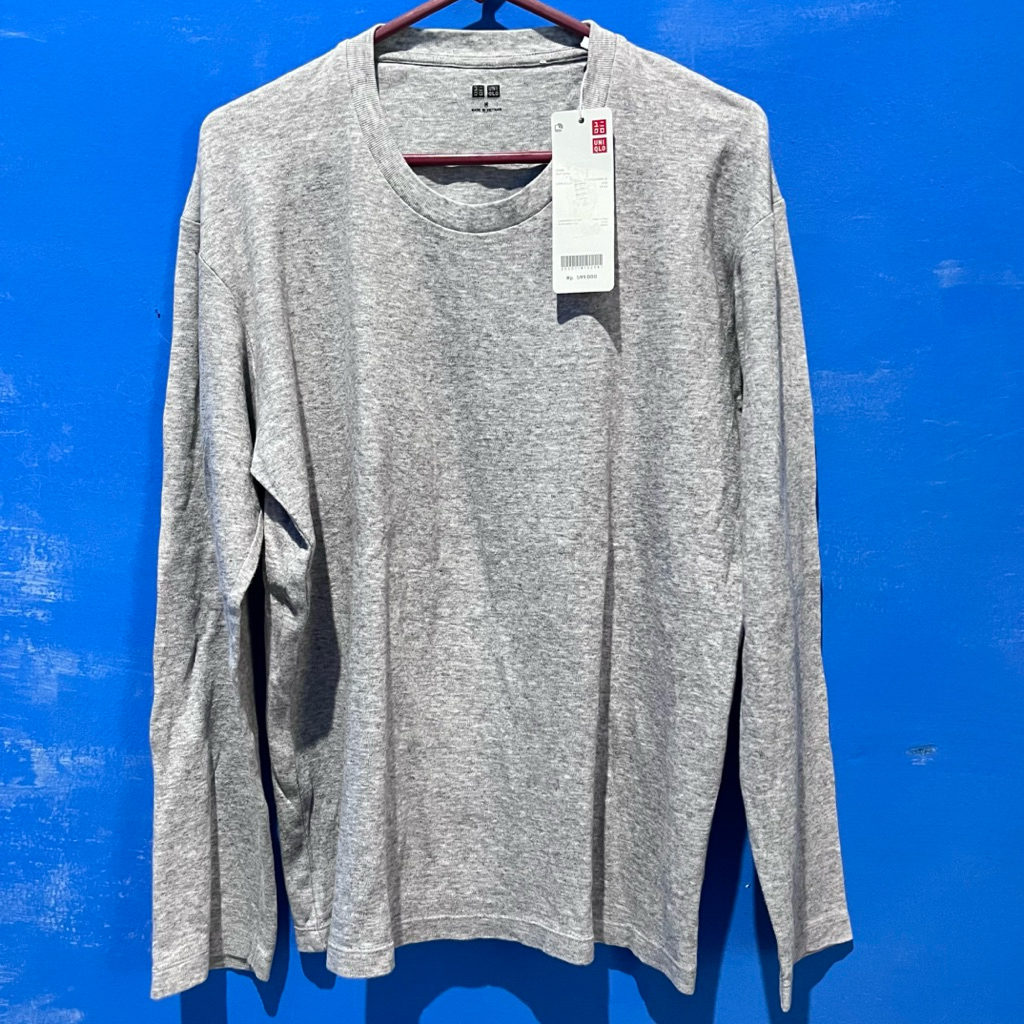 LONG T-SHIRT UNIQLO