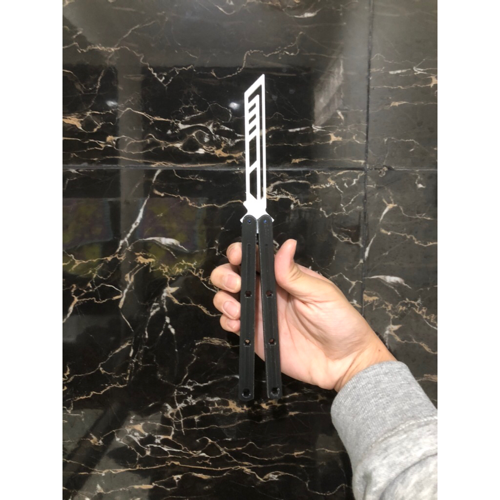 Balisong Trainer | Krake kraken inspired plastic