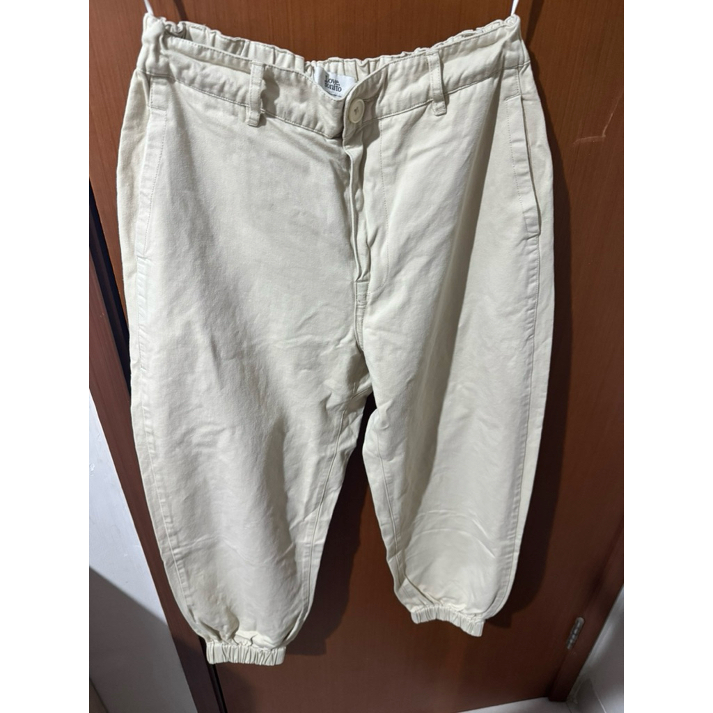 Love Bonito Jogger Pants size M