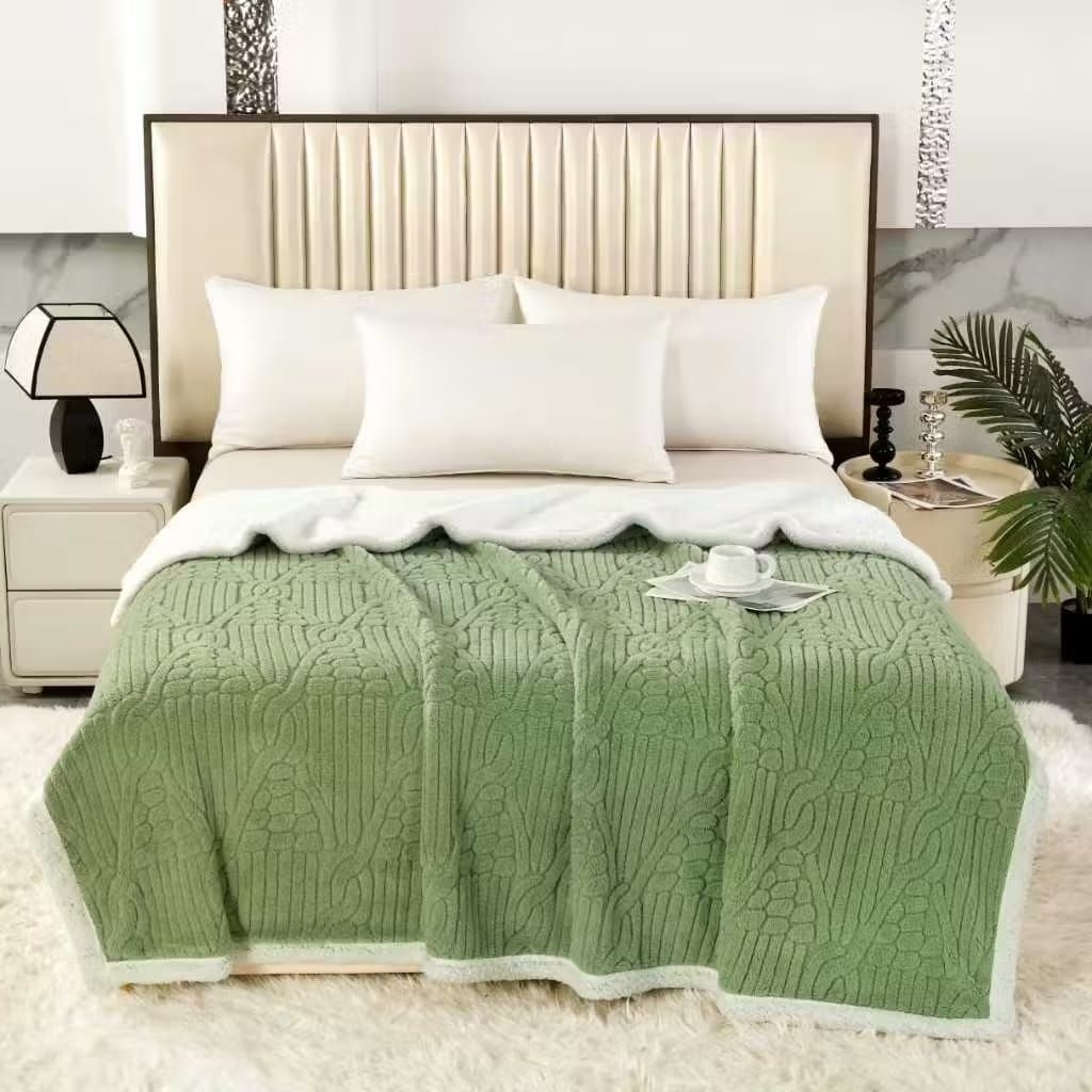 Selimut Bulu Domba Halus