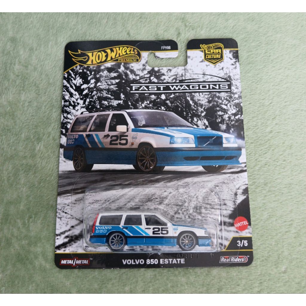 Hot Wheels Premium Volvo 850 Estate Fast Wagons