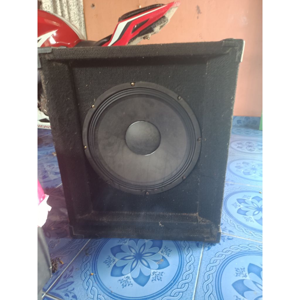 bok + speker 15 inch