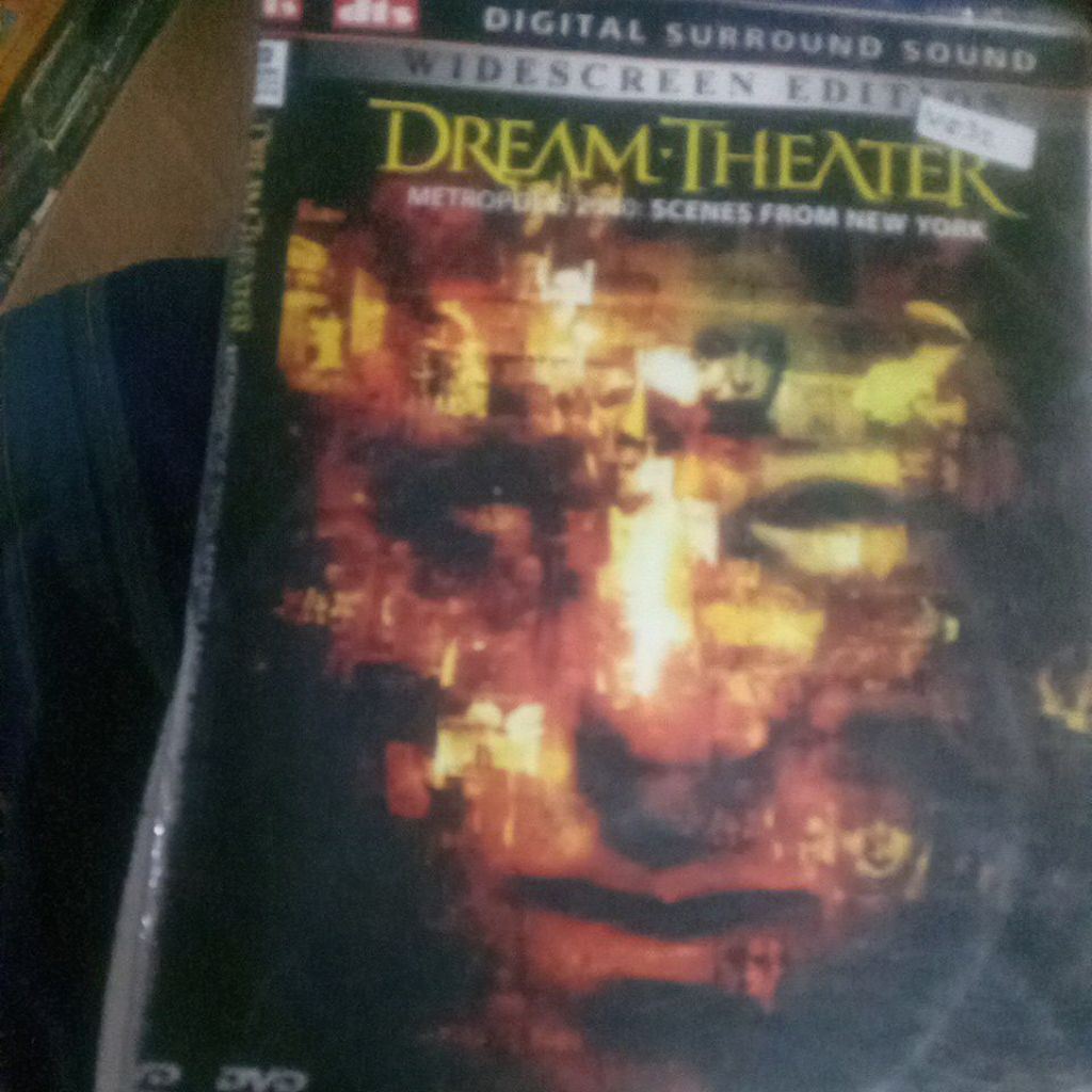 DVD DREAM THEATER VG32