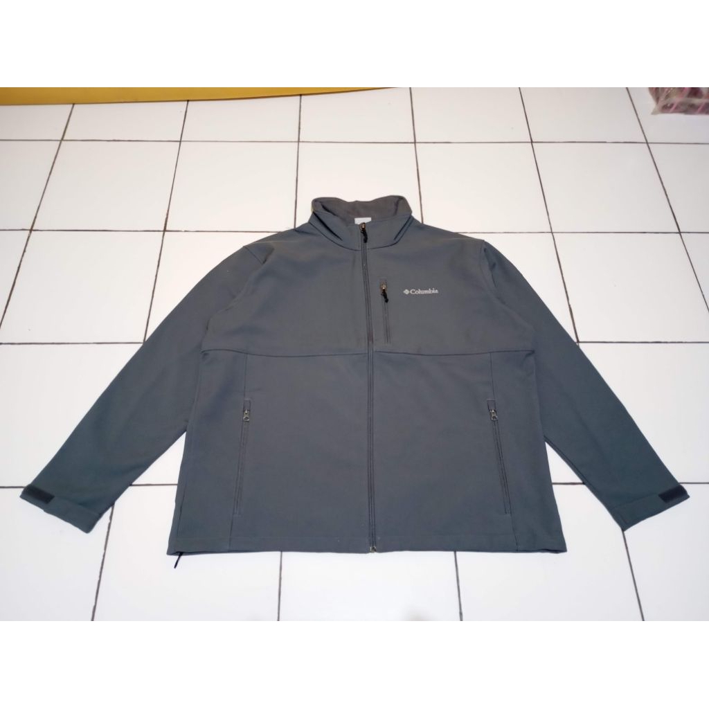 Jaket Outdoor Gunung Columbia Softshell