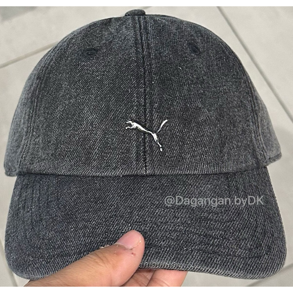 Topi Puma Cap Metal Logo Washed Original 100% Dark Grey
