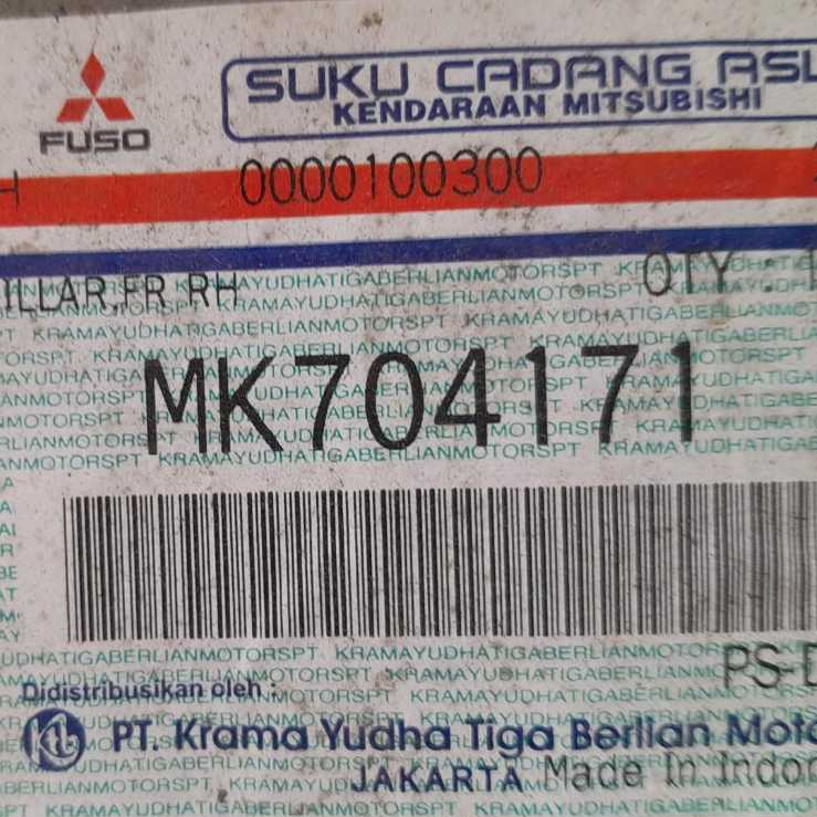 PILAR DEPAN MITSUBISHI CANTER KANAN / MK704171