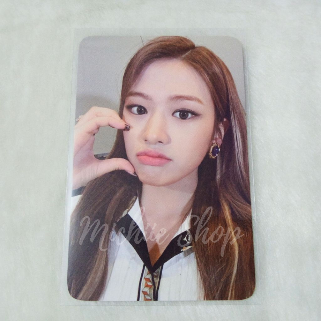 Photocard IVE Yujin ELEVEN 1st Single Ktown4U Pre-Order Benefit