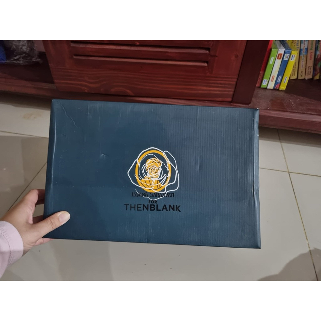 Nappa Milano X Isyana Sarasvati X THENBLANK